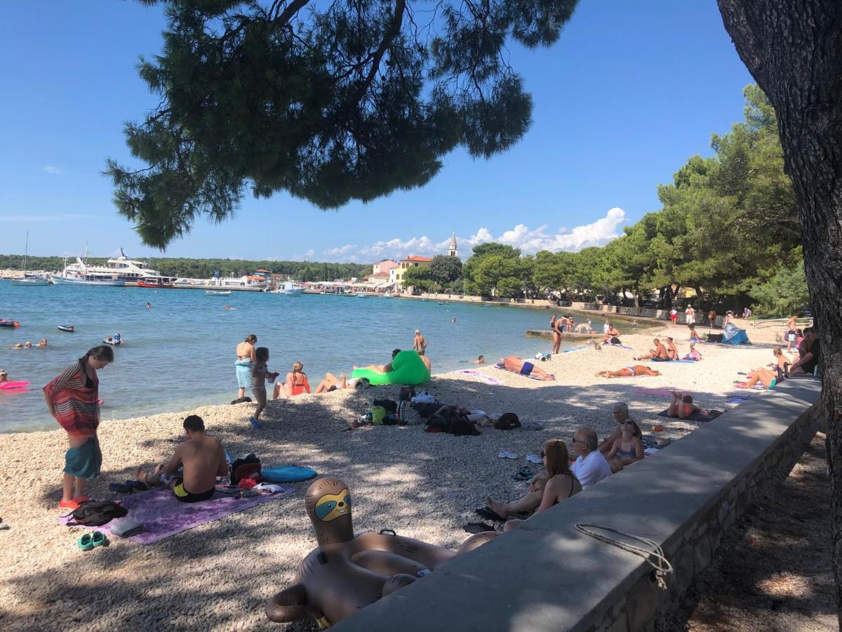 Istrian Stone House In The Heart Of The Beautiful Fishing Village Fazana - Only Few Steps From The Sea And The Wonderful Beach - Incl Plasma-Quad-Plus-Filter Against C O V I D Bagian luar foto