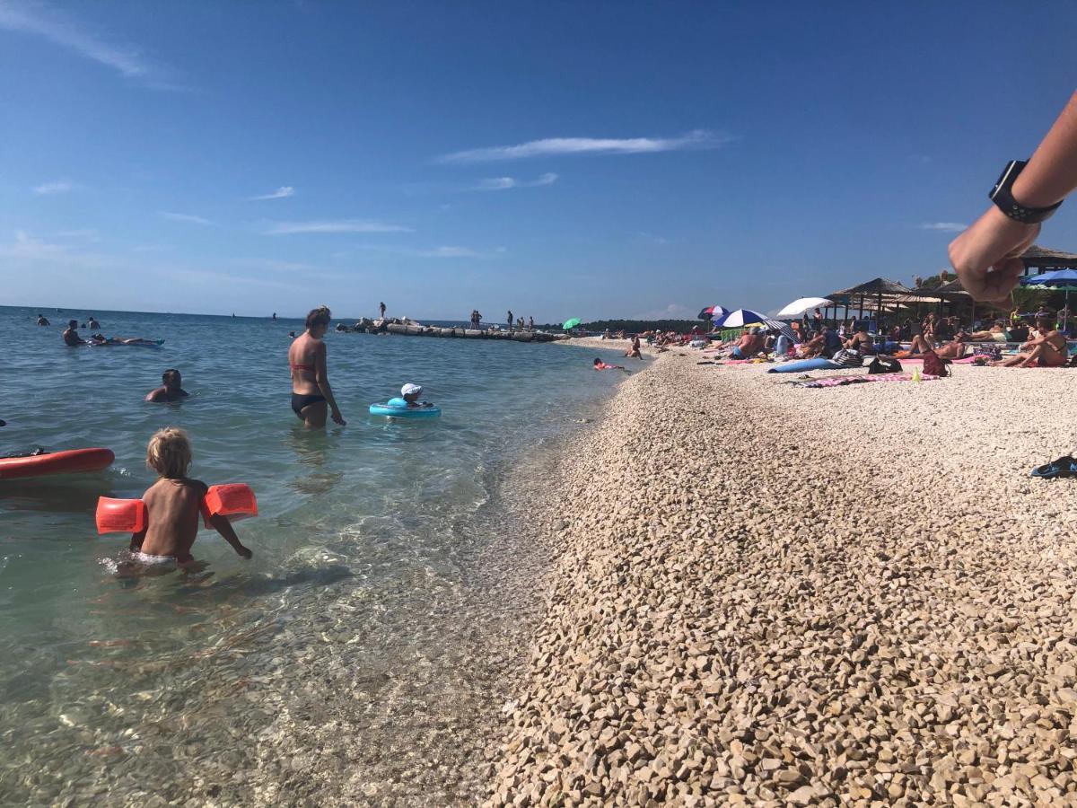 Istrian Stone House In The Heart Of The Beautiful Fishing Village Fazana - Only Few Steps From The Sea And The Wonderful Beach - Incl Plasma-Quad-Plus-Filter Against C O V I D Bagian luar foto