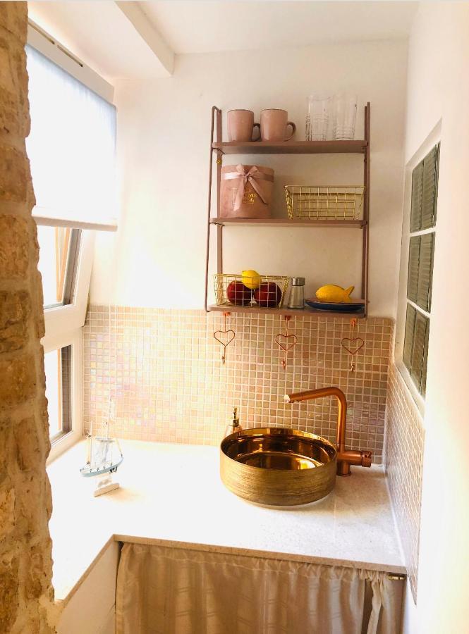 Istrian Stone House In The Heart Of The Beautiful Fishing Village Fazana - Only Few Steps From The Sea And The Wonderful Beach - Incl Plasma-Quad-Plus-Filter Against C O V I D Bagian luar foto